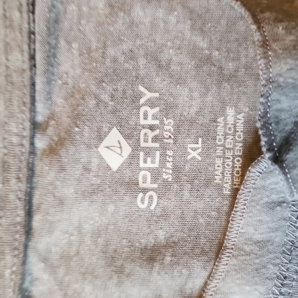 Sperry Pocket T-Shirt Size XL NWT - Picture 3 of 8